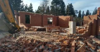 Демонтаж 1 этажного дома Черняховск, цена от 1640 руб.